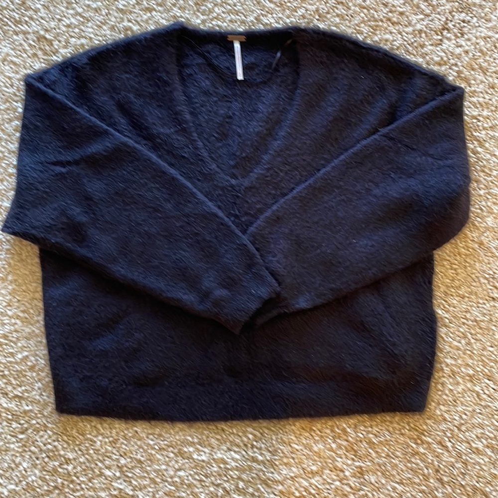 Free People Princess v-neck sweater, small, soft and slouchy